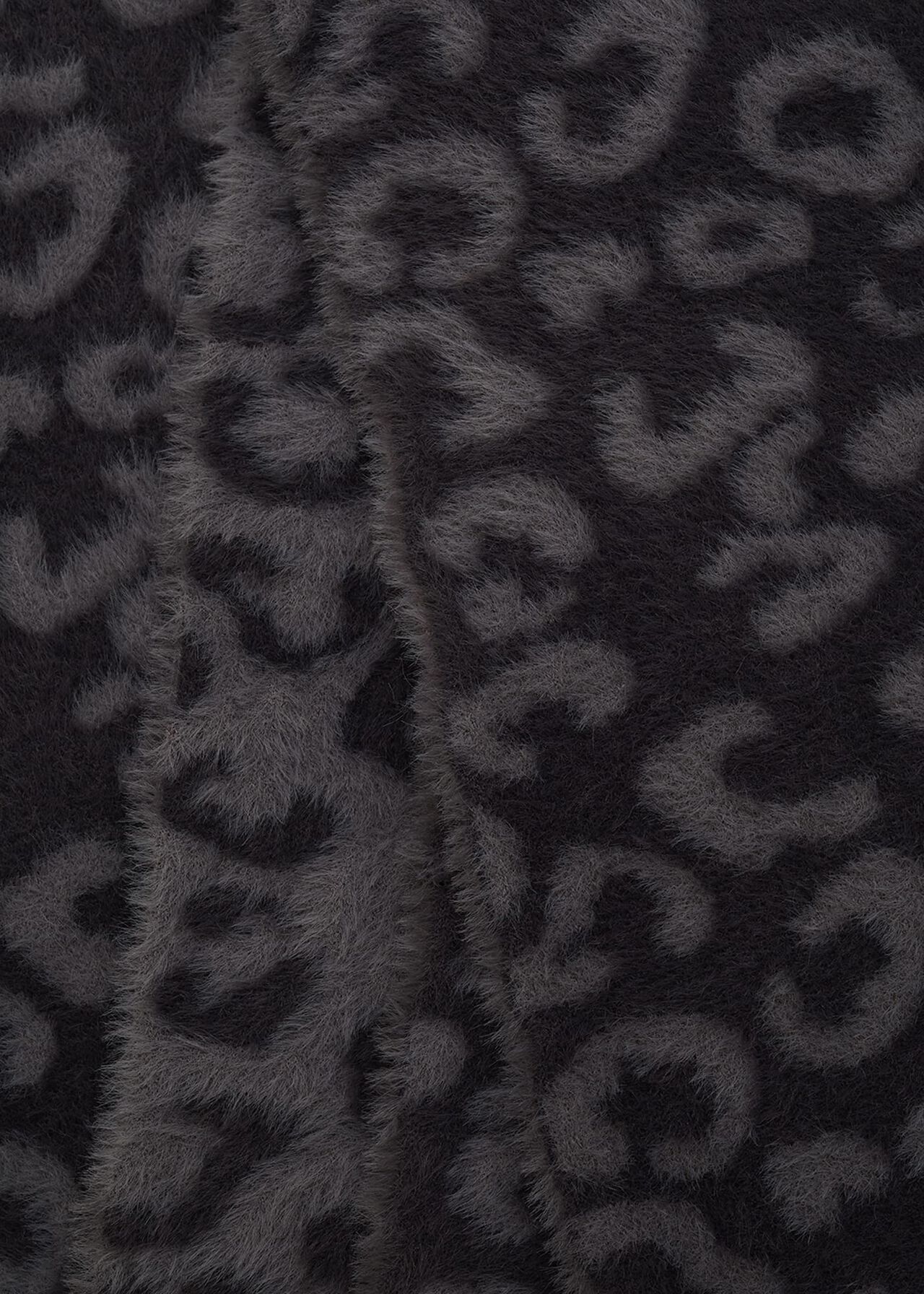 Fiona Leopard Print Fluffy Scarf